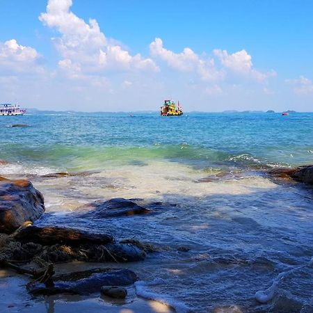 Ban Sairung Hotel Rayong Exterior photo