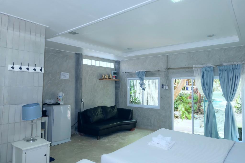 Ban Sairung Hotel Rayong Exterior photo